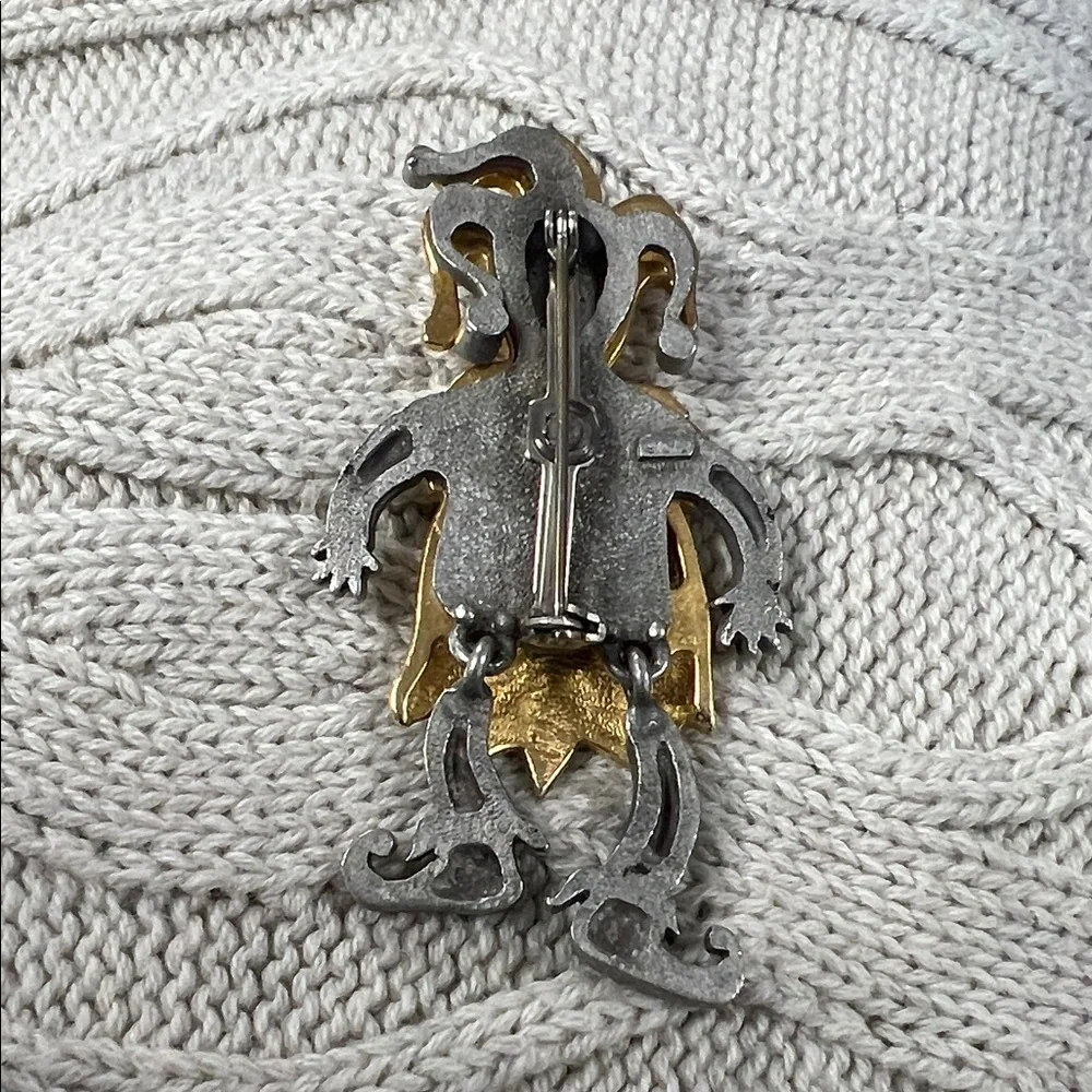Vintage Jonette Jewelry articulated Jester Brooch